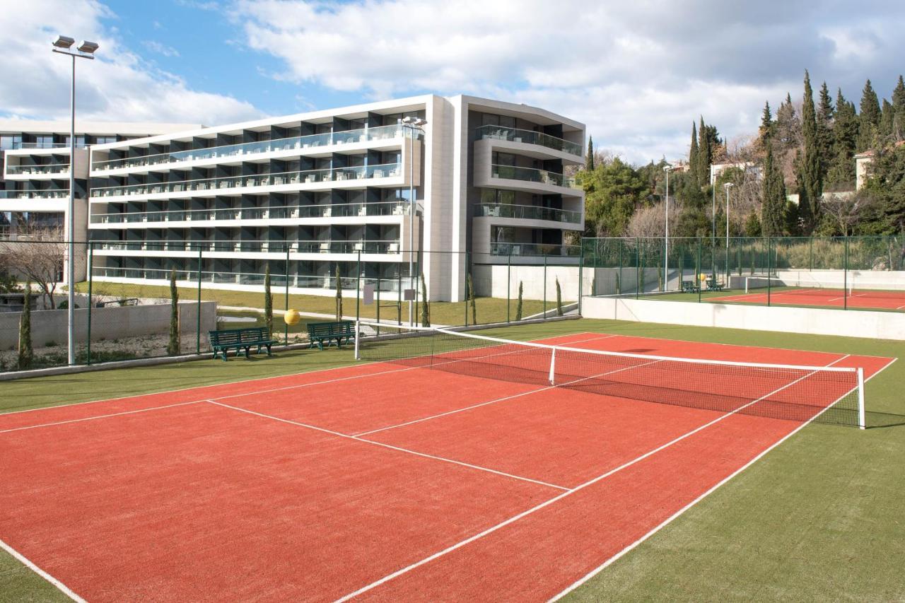 Sheraton Dubrovnik Riviera Hotel Mlini Exterior photo Tennis Club
